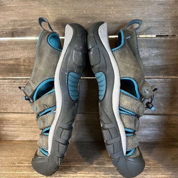 Womens Keen Newport H2 Gray Leather Outdoor Hiking Shoes‎ Sandals Size 6 M GUC - Picture 4 of 6
